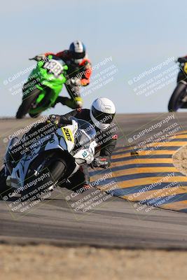 media/Dec-15-2023-Apex Assassins (Fri) [[91f19fb1c7]]/Trackday 1/Session 4 (Turn 12)/